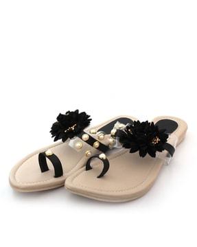 floral design toe-ring sandals