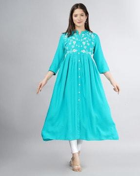 floral embroidered flared kurta