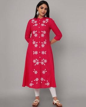 floral embroidered flared kurta