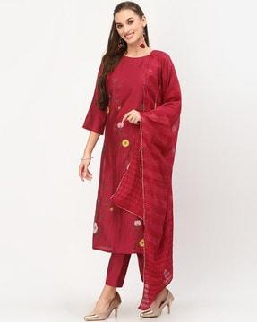 floral embroidered kurta with trousers & dupatta