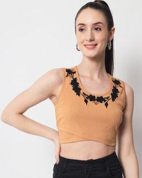 floral embroidered neckline crop top