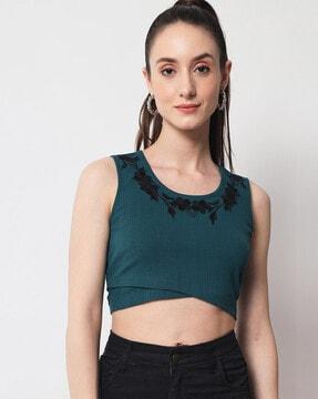 floral embroidered neckline crop top