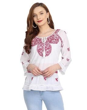 floral embroidered round-neck top