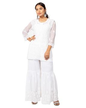 floral embroidered straight kurta set