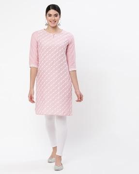 floral embroidered straight kurta