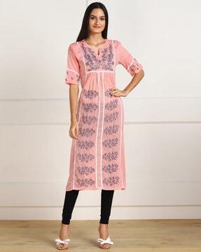 floral embroidered straight kurta