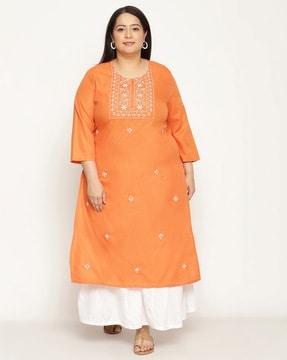 floral embroidered straight kurta