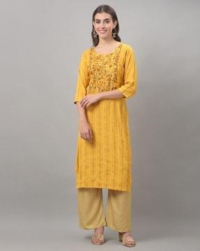 floral embroidered straight kurta