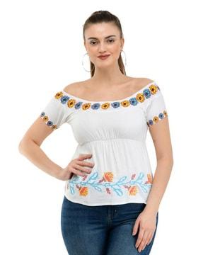 floral embroidered top