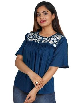 floral embroidered tunic top