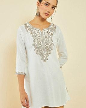 floral embroidered tunic