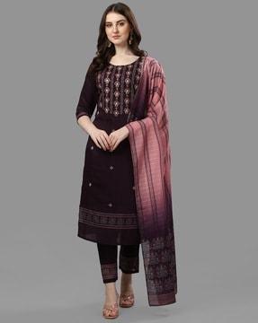 floral embroidery straight kurta set with dupatta