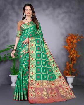 floral pattern saree with tapering border