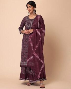 floral print a-line kurta set with dupatta