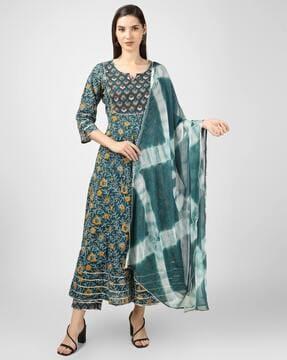 floral print anarkali kurta set with dupatta