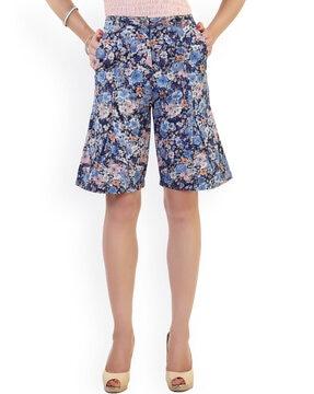 floral print city shorts with insert pockets
