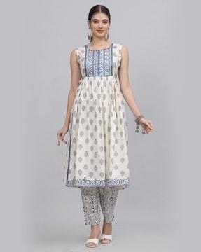 floral print flared kurta set with dupatta