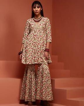 floral print flared kurta set