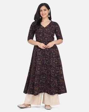 floral print flared kurta set