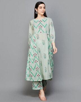 floral print flared kurta with palazzos