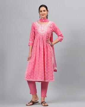 floral print flared kurta with pants & dupatta