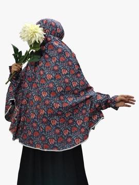 floral print hijab scarf with lace border