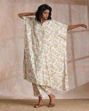 floral print kaftan kurta & pants set