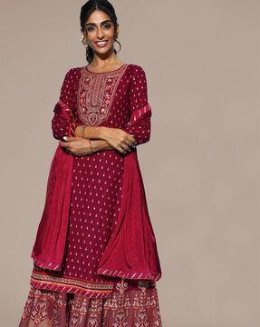 floral print kurta with skirt & dupatta