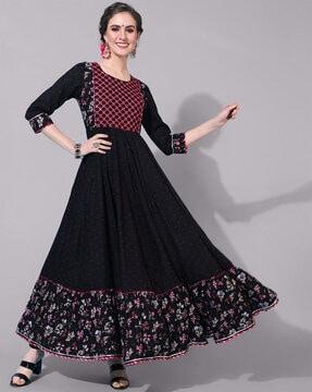 floral print round-neck flared kurta