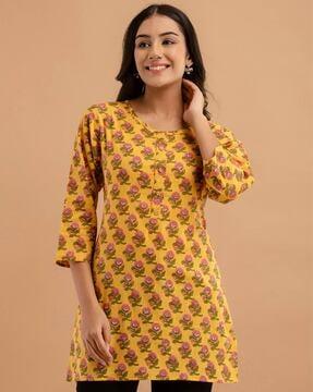 floral print round-neck straight kurti