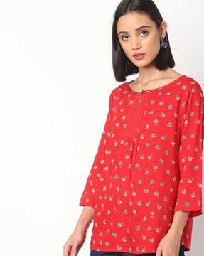 floral print round-neck top with lace placket