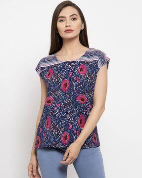 floral print round-neck top