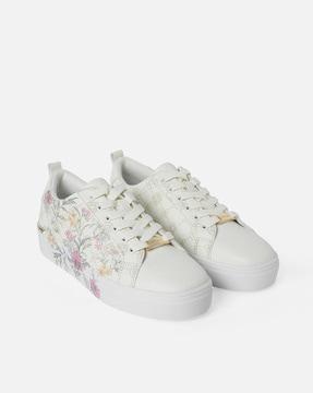 floral print round-toe lace-up shoes