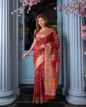 floral print saree with blouse piece