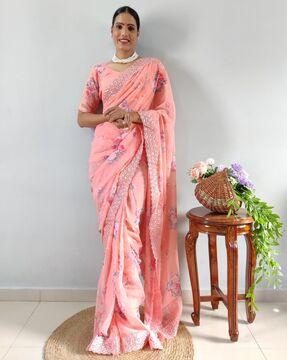 floral print saree with lace trims