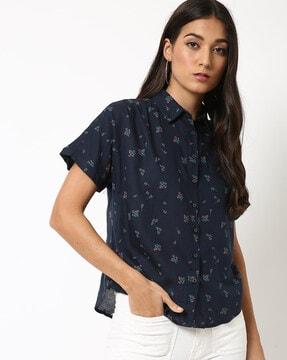 floral print shirt with curved hemline