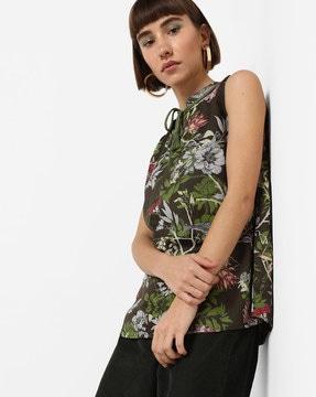 floral print sleeveless top with notched round-neck