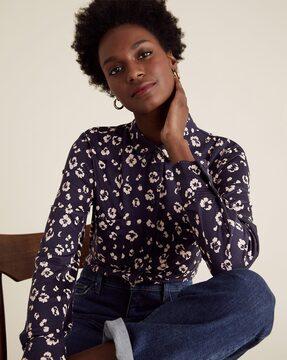 floral print slim fi shirt with patch pockets