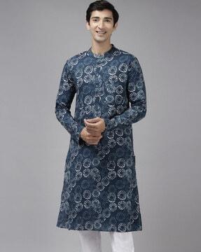 floral print slim fit kurta with patch pocket