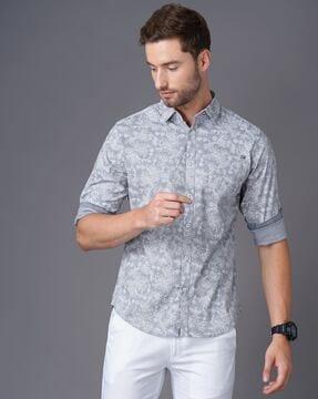 floral print slim shirt with patch pocket