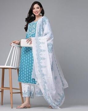 floral print straight kurta & pants with dupatta set