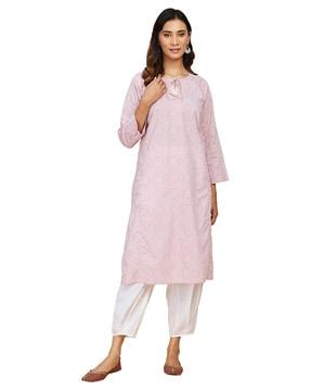 floral print straight kurta with neck tie-up