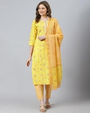 floral print straight kurta with pants & dupatta