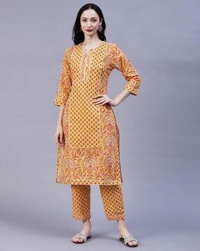 floral print straight kurta with pants