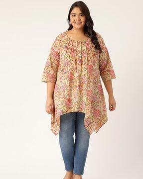 floral print top with 3/4th sleeves