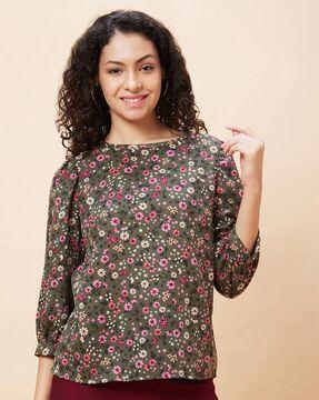 floral print top with boat-neck