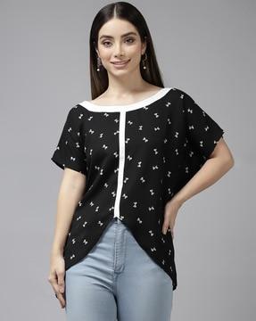 floral print top with boat neck