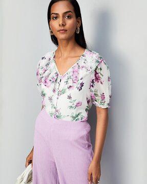 floral print top with frilled detail