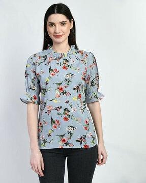 floral print top with puff sleeves