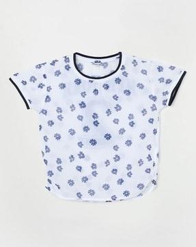 floral print top with short sleeves